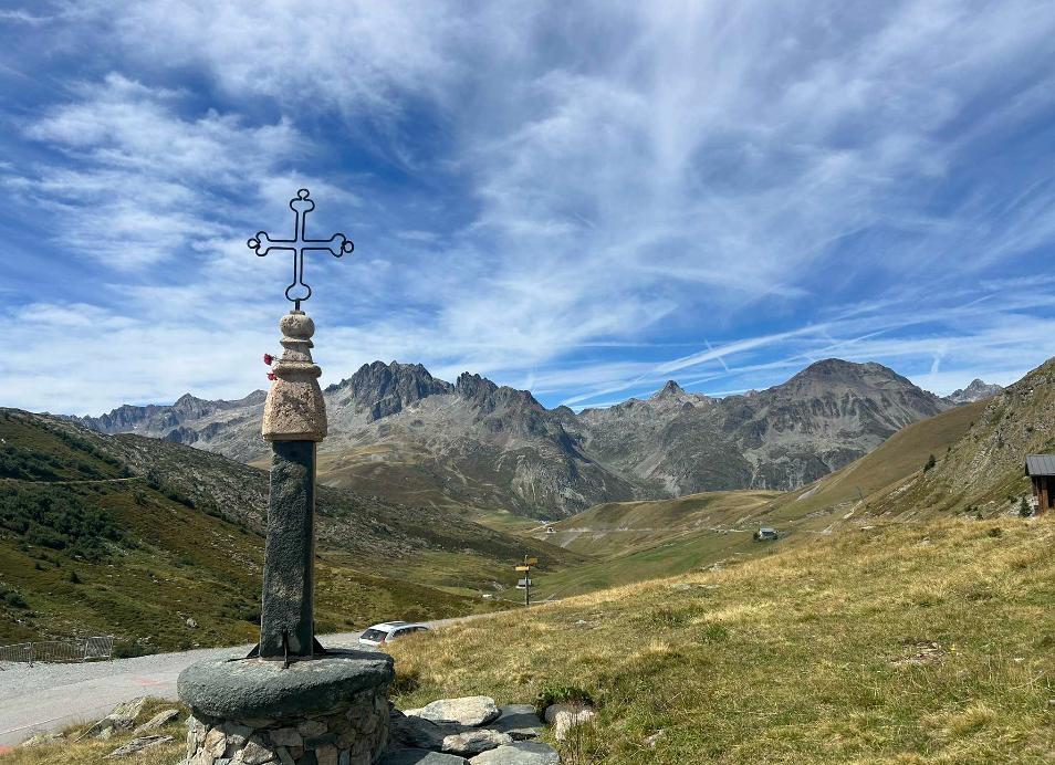 Over de Croix de Fer